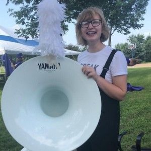 Meet your Posher, Ella